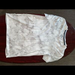 Hollister Gray/White Shirt